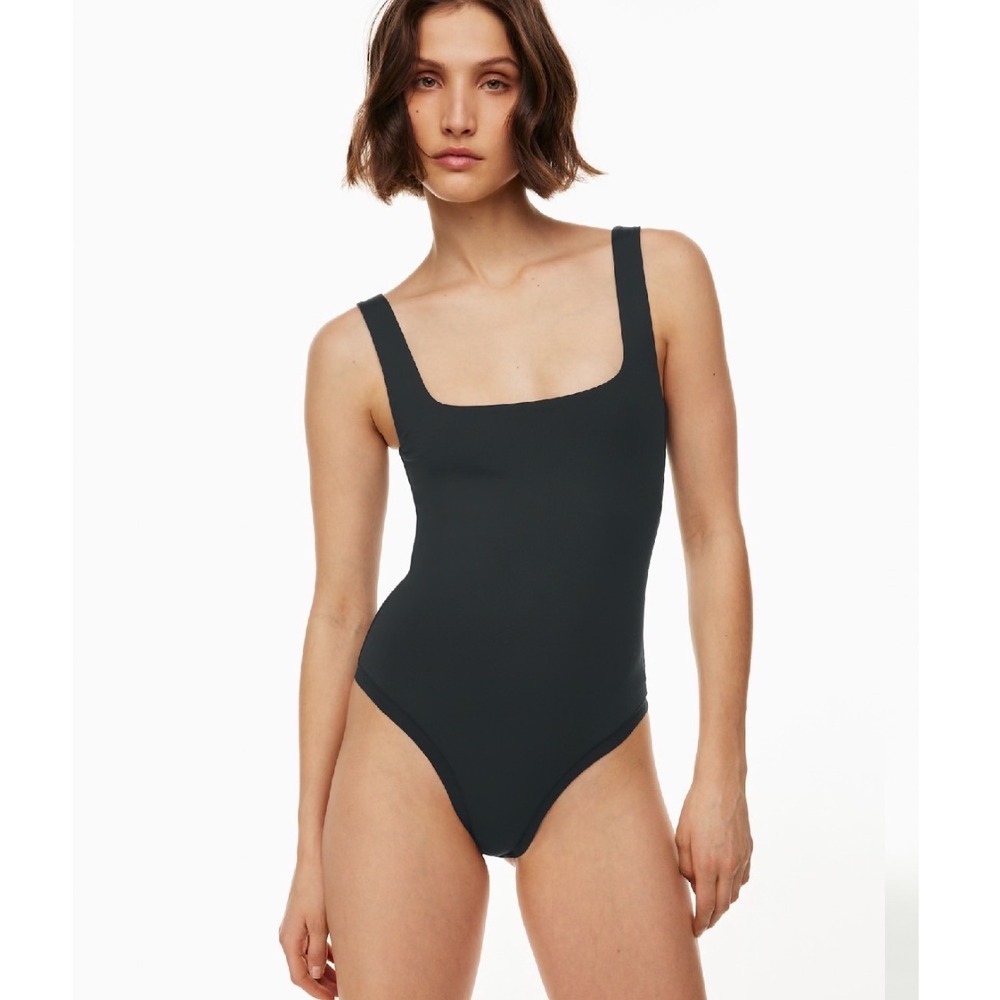 Aritzia Babaton Contour Squareneck Bodysuit Dark Green Thong Snap size M EUC